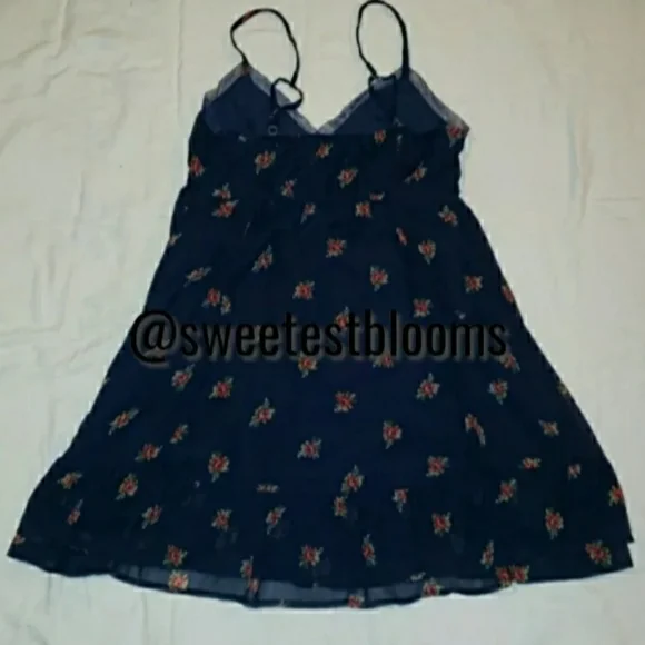 ❄❄ASO HAYLEY MARSHALL ABERCROMBIE & FITCH FLORAL DRESS SIZE S❄❄ - Picture 4 of 7